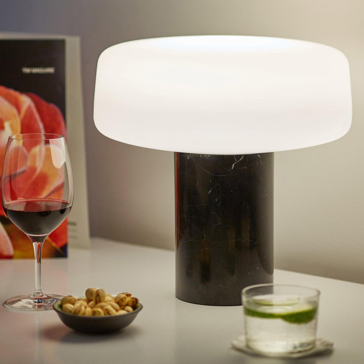 Erinilil Marble Base Table Lamp