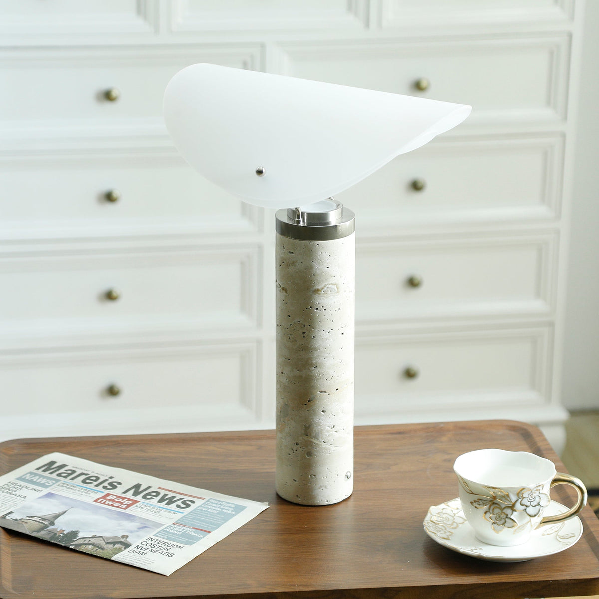 Lioraraine Table Lamp