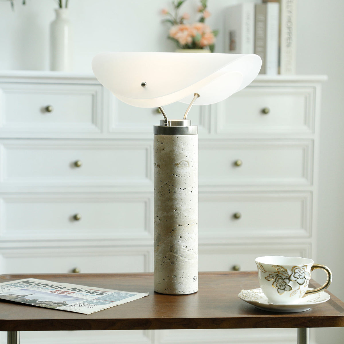 Lioraraine Table Lamp