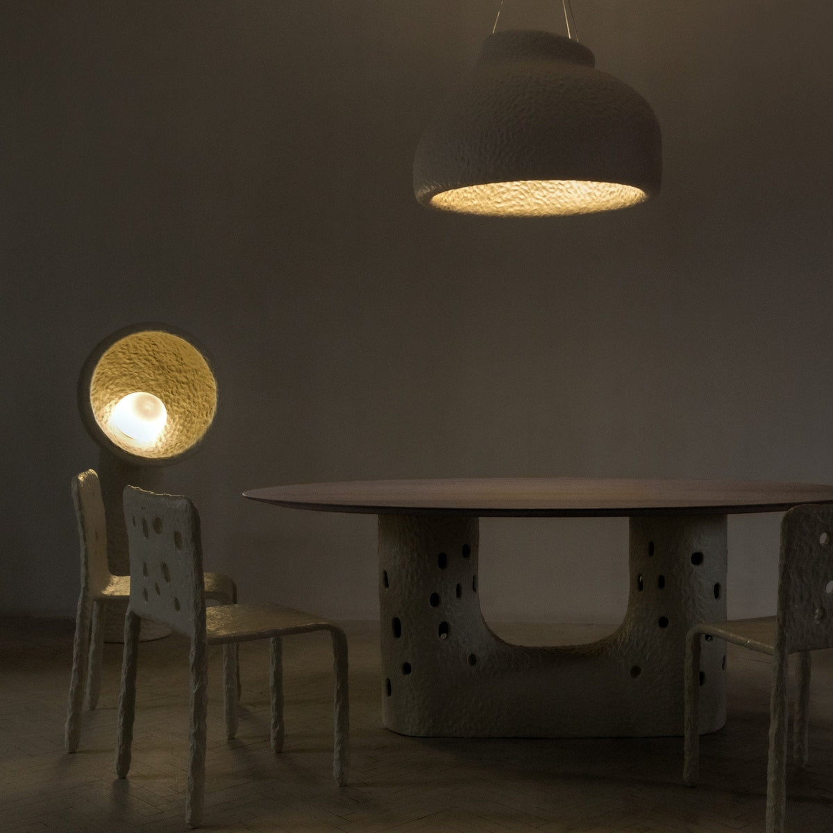 Arliris Concrete Table Lamp