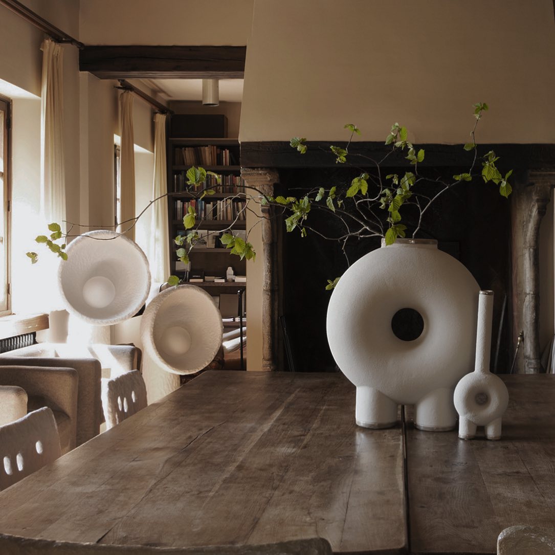 Arliris Concrete Table Lamp