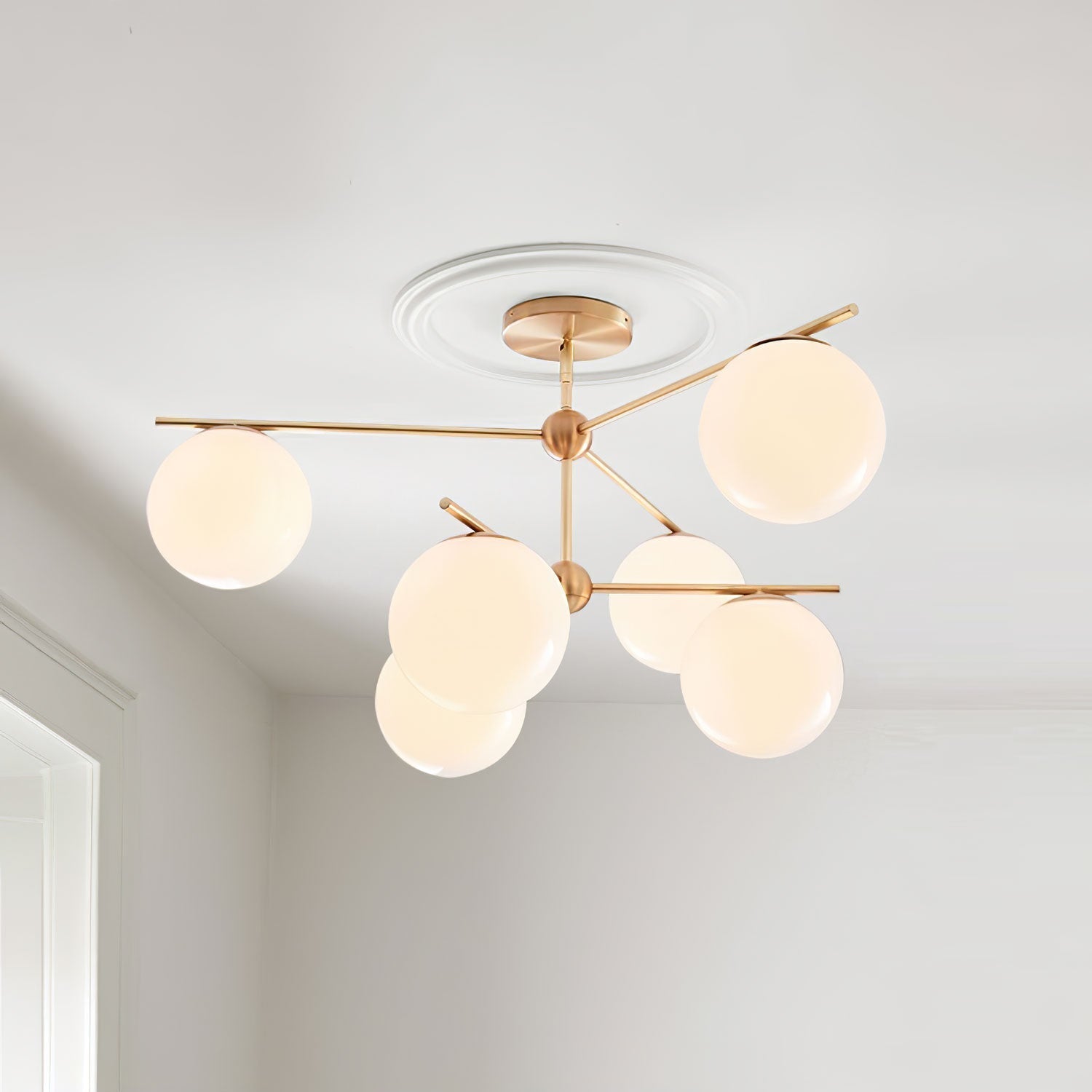Lustra Chandelier Sphere & Stem Modern Gold LED - Neutral Decor