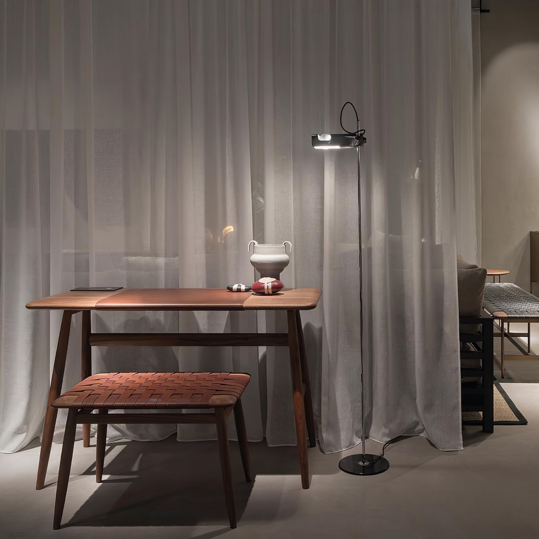 Merven Minimalist Floor Lamp