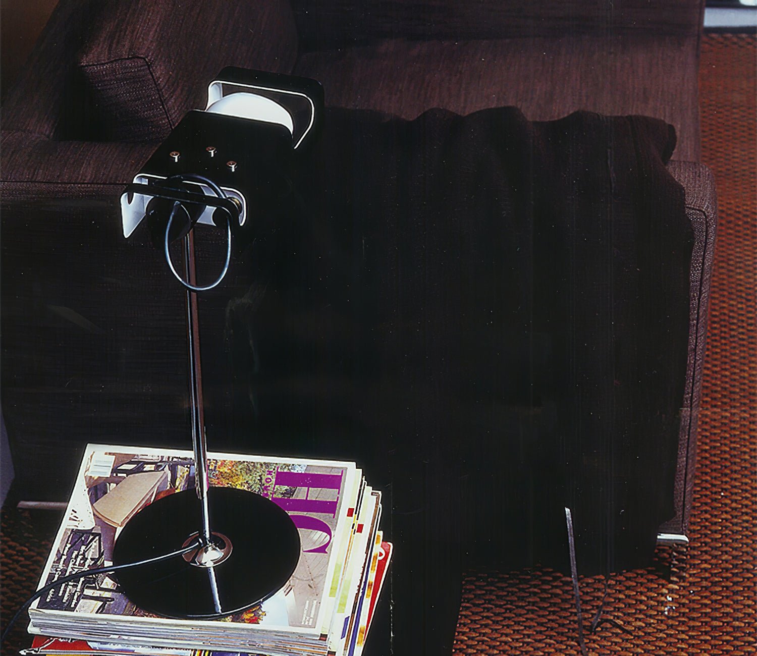 Lumousin Futuristic Table Lamp