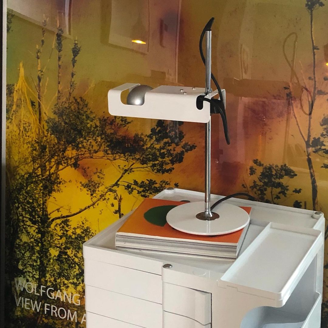 Lumousin Futuristic Table Lamp