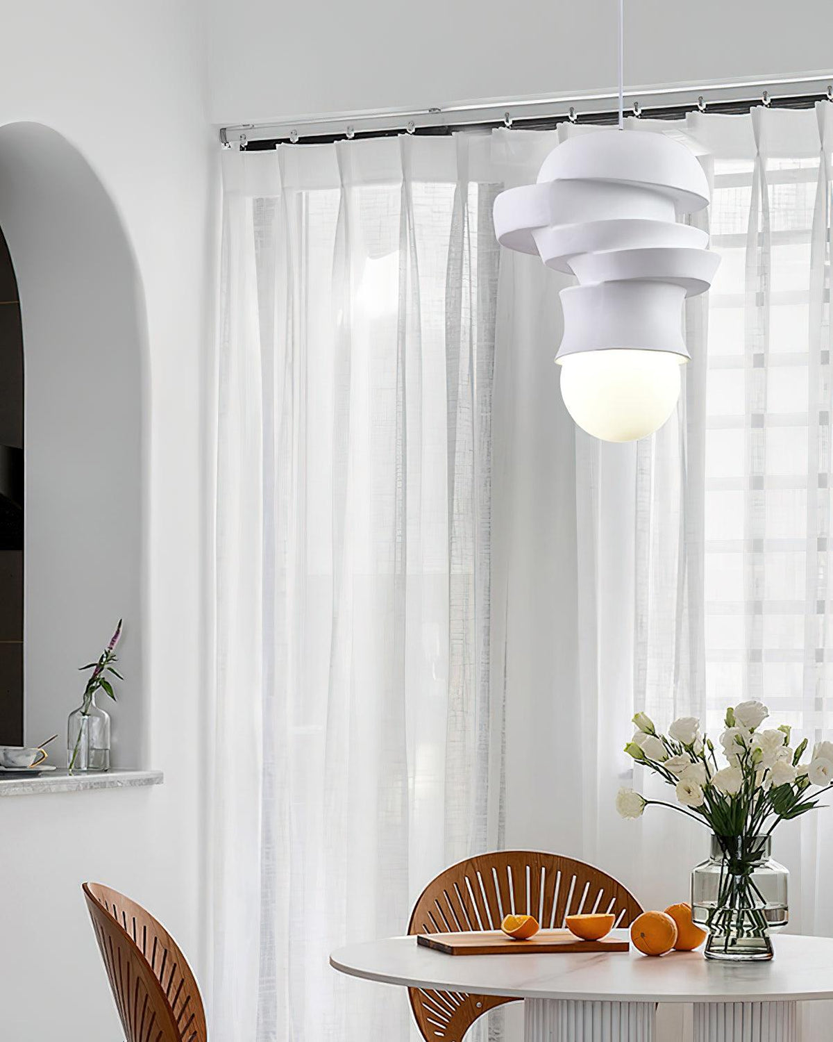 Tyev Individual Creativity Resin Glass Pendant Lamp