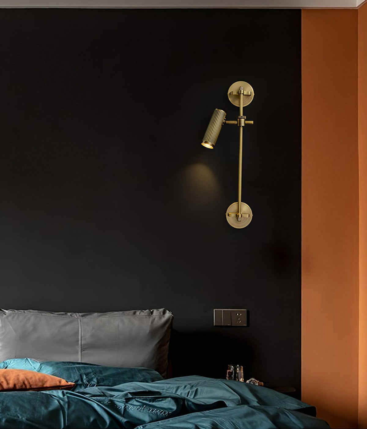 Kirixel Brass Industrial Wall Lamp