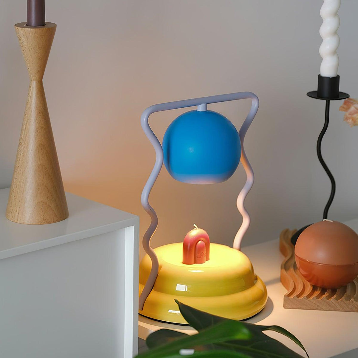 Eurphaos Playful Desk Lamp