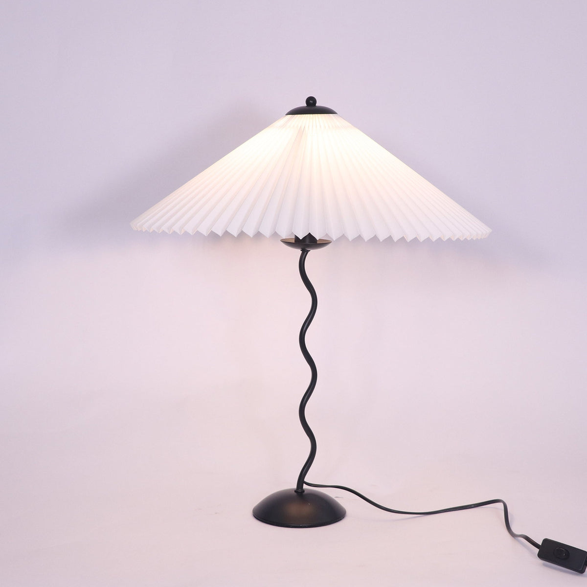 Vioro Fabric Table Lamp
