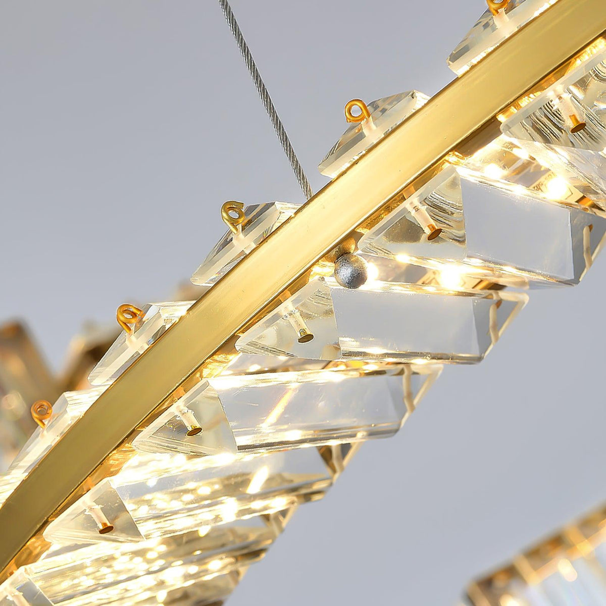 Cyrerira Chandelier Stella LED Crystal Ring