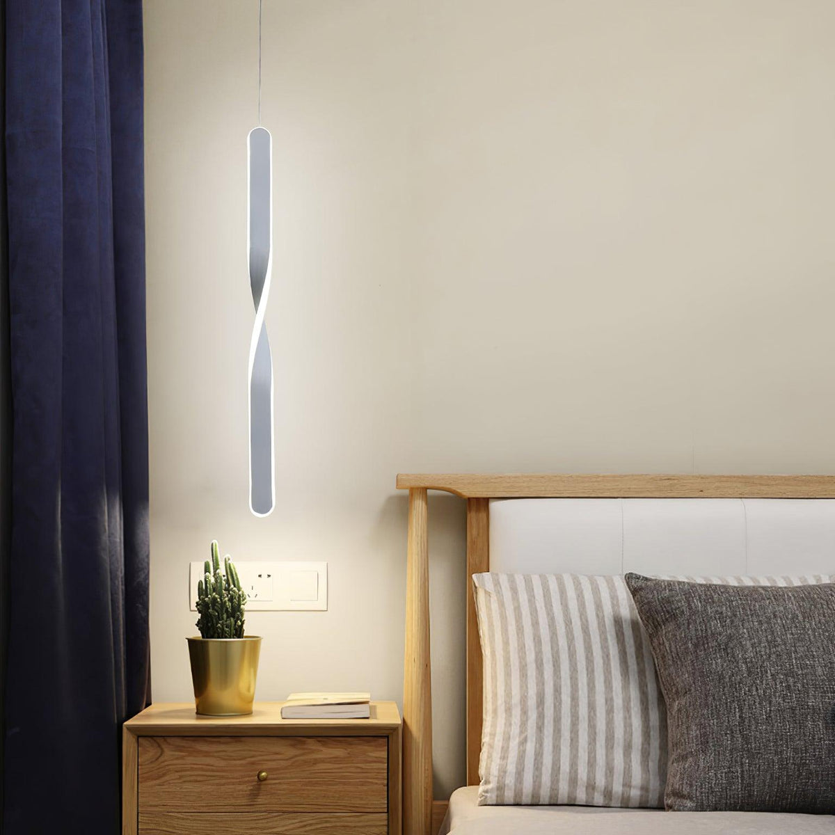 Rusk Acrylic Cozy Pendant Light