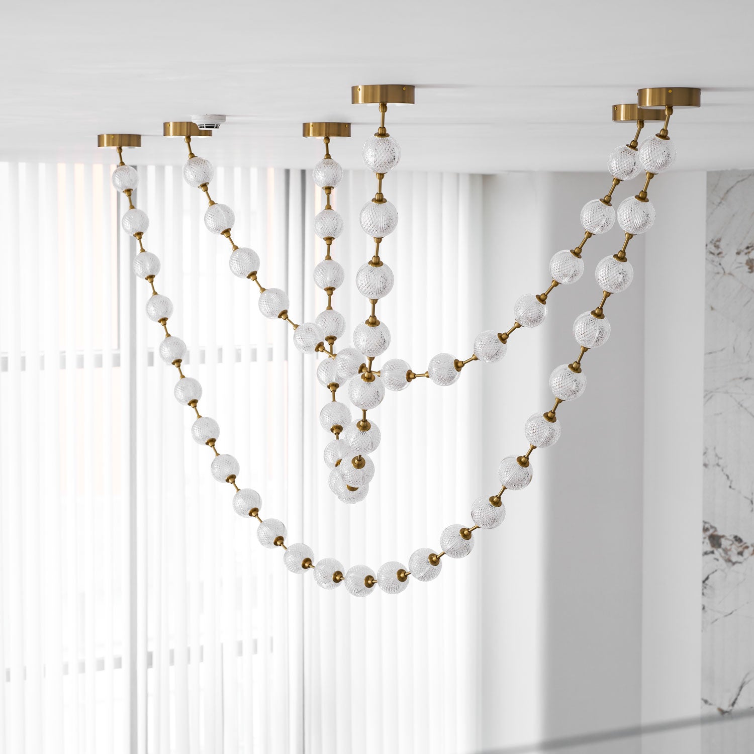 Lindencourt Strand Necklace Chandelier