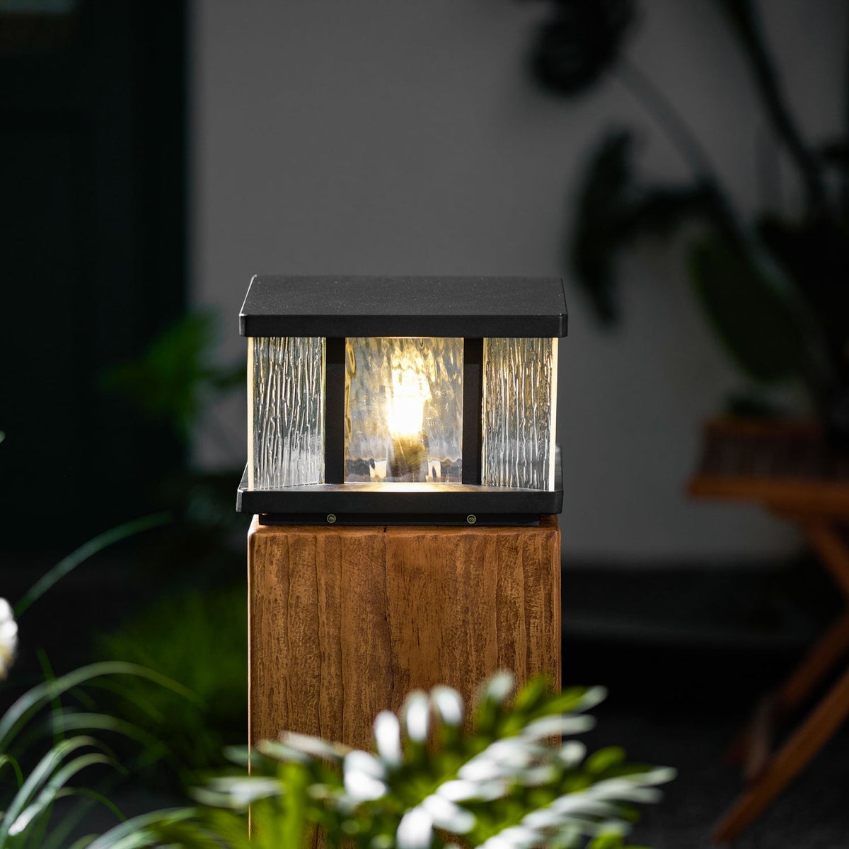 Jent Square Outdoor Light