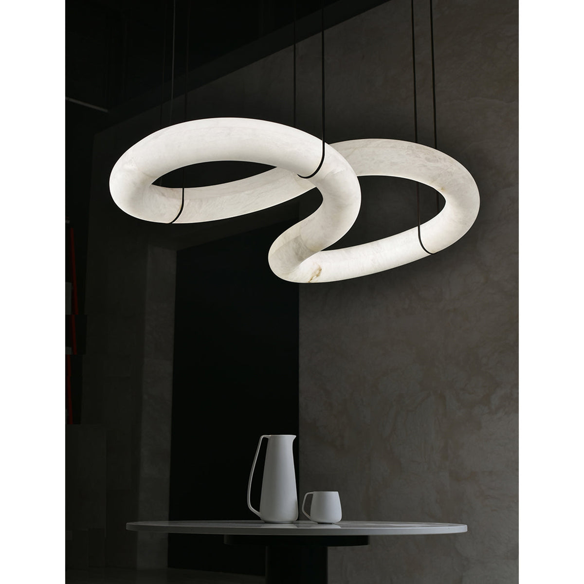 Mithos Curved Alabaster Pendant Light