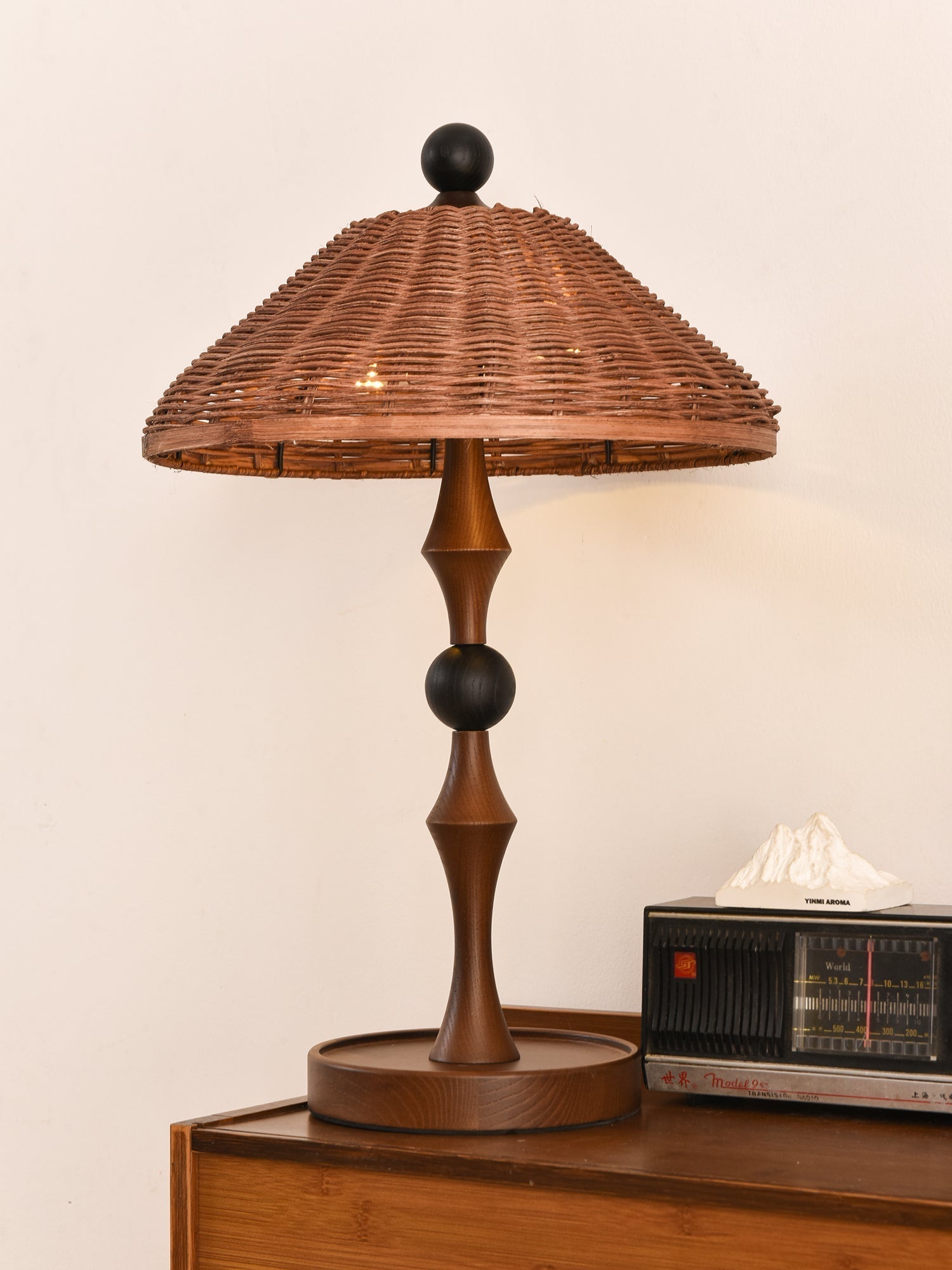 Miran Wood Rattan Vintage Table Lamp