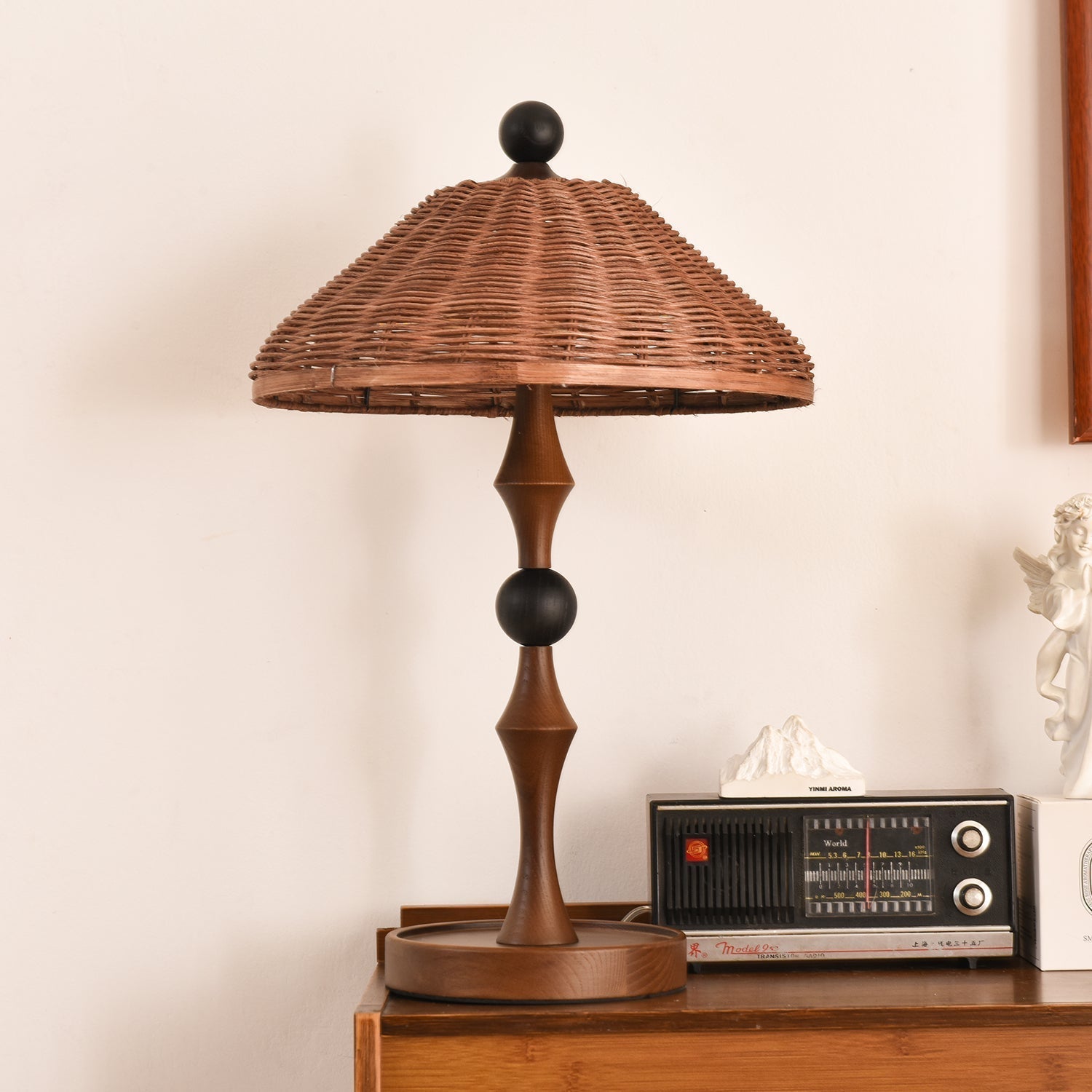 Miran Wood Rattan Vintage Table Lamp