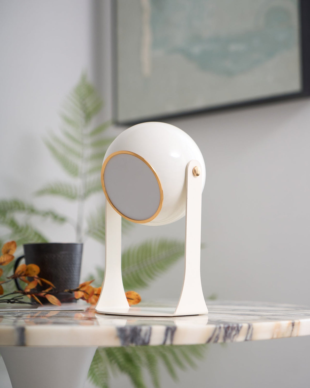 Ulsken Acrylic Minimalist Table Lamp