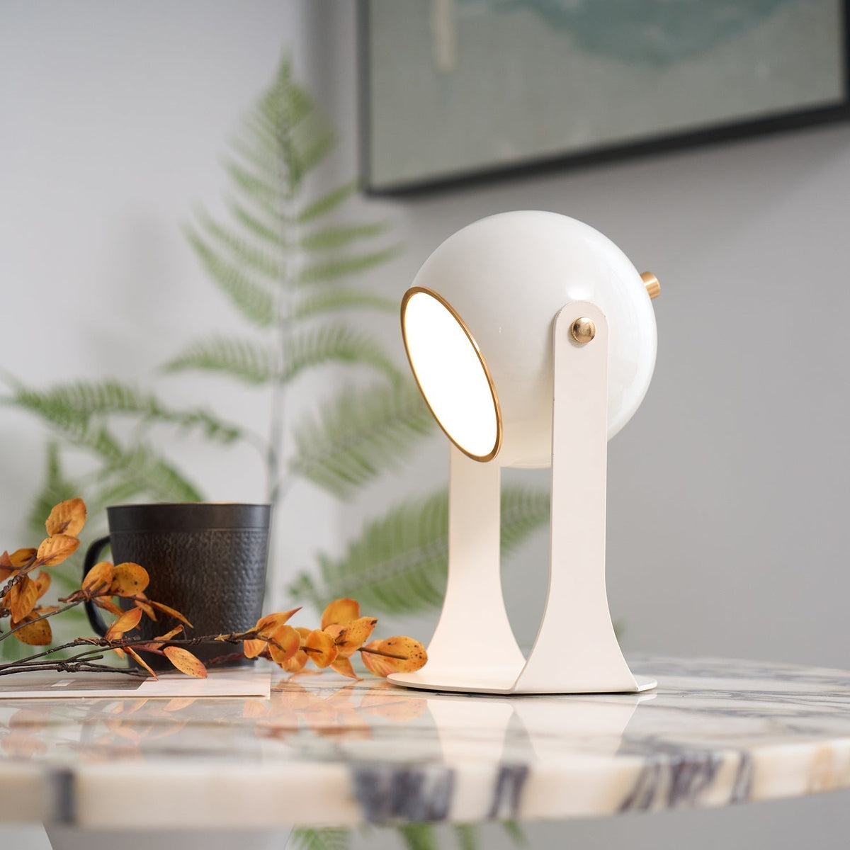 Ulsken Acrylic Minimalist Table Lamp