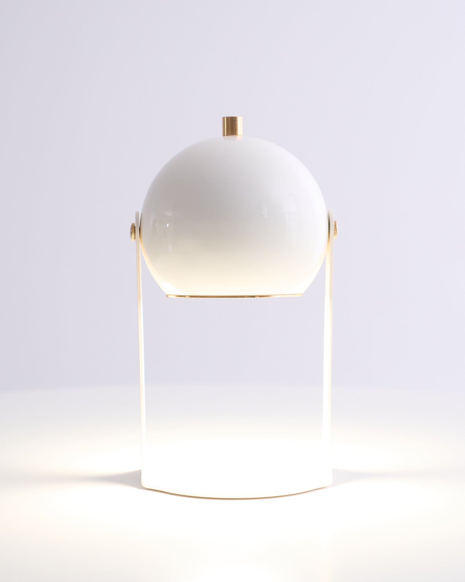 Ulsken Acrylic Minimalist Table Lamp