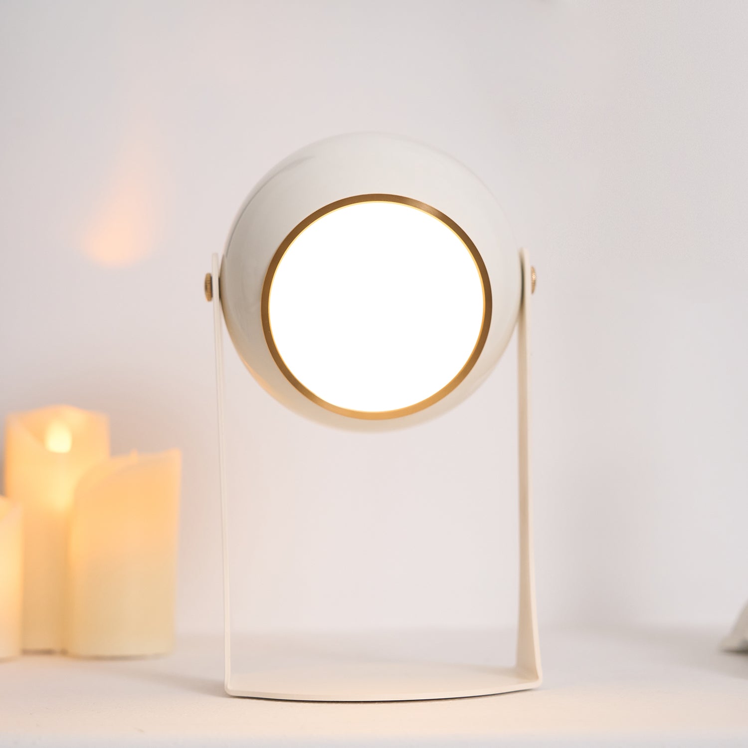 Ulsken Acrylic Minimalist Table Lamp