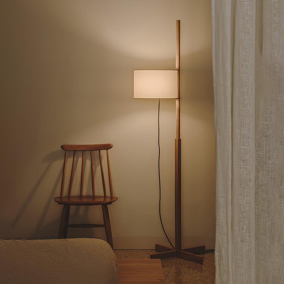 Vindis Wood Fabric Floor Lamp