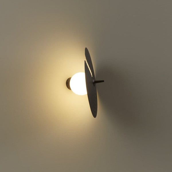 Avvarir Classic Nordic Art Wall Lamp