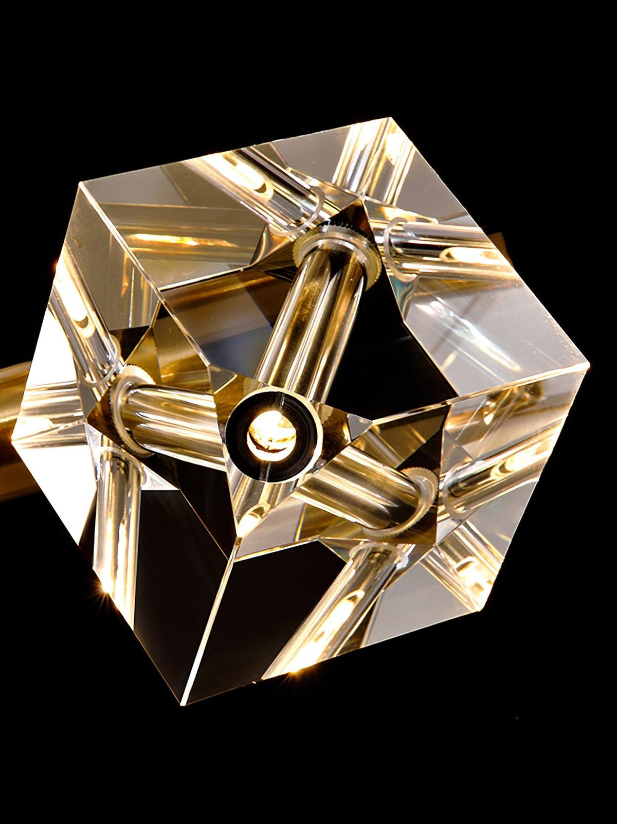 Eurthiel Luxe Crystal Pendant Light