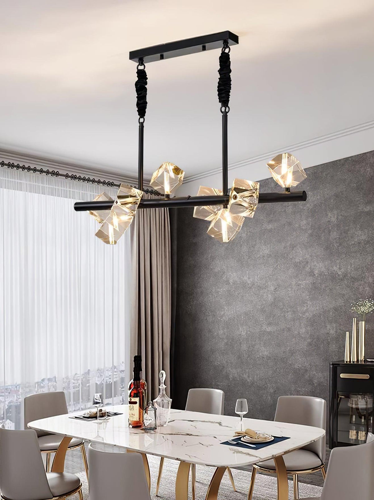 Eurthiel Luxe Crystal Pendant Light