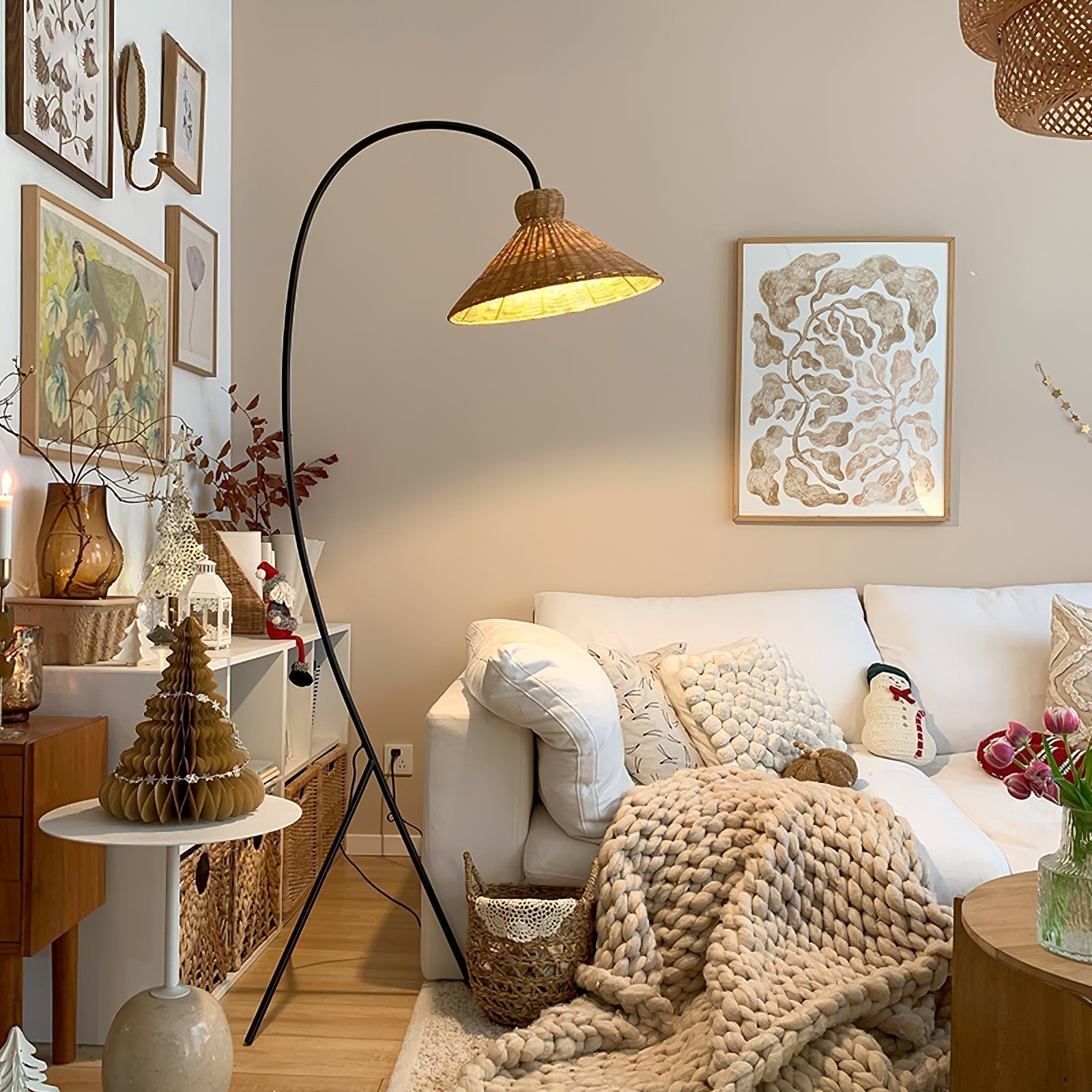 Sombrero Rattan Arc Floor Lamp