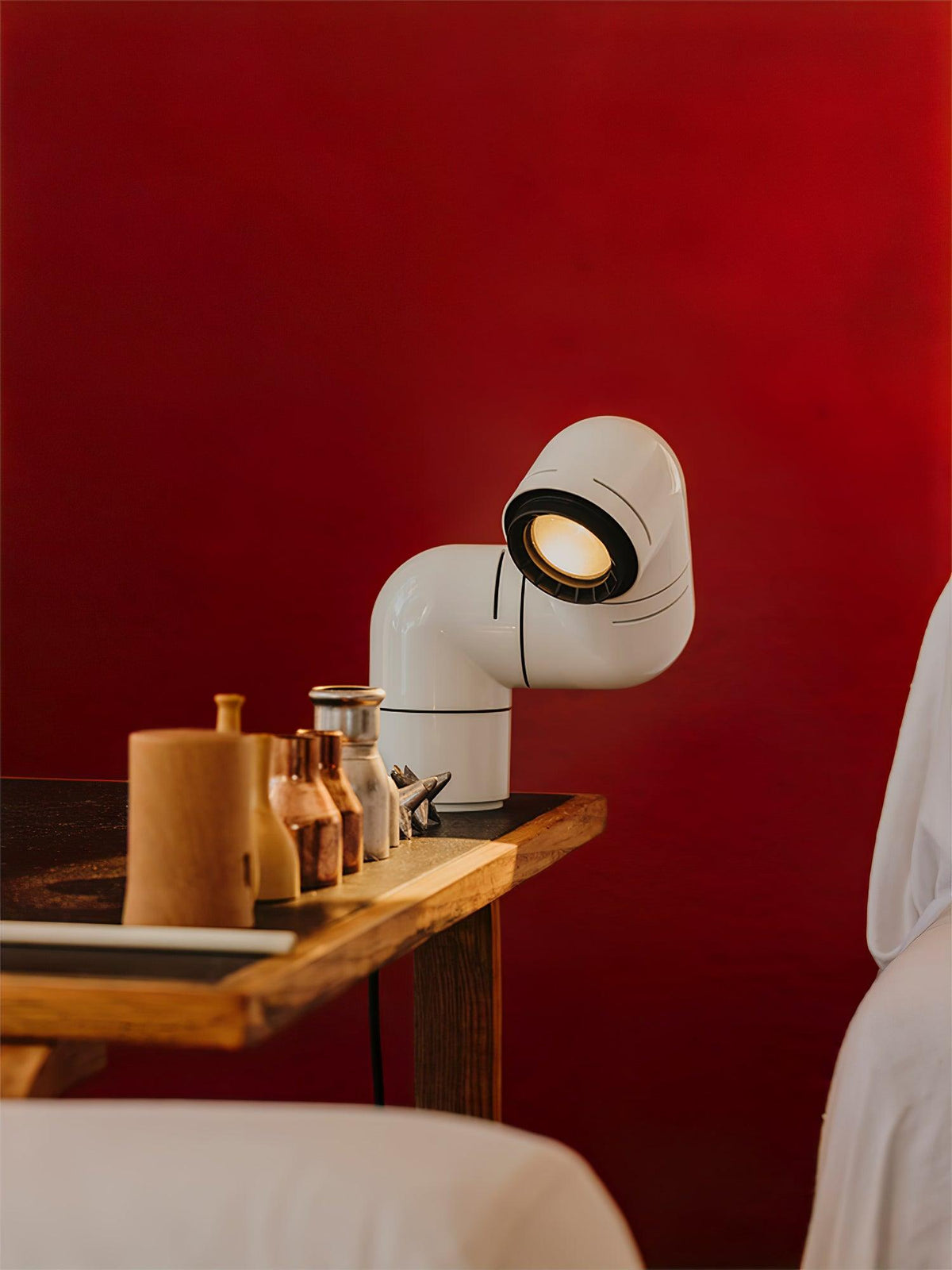 Liorain Resin Playful Table Lamp