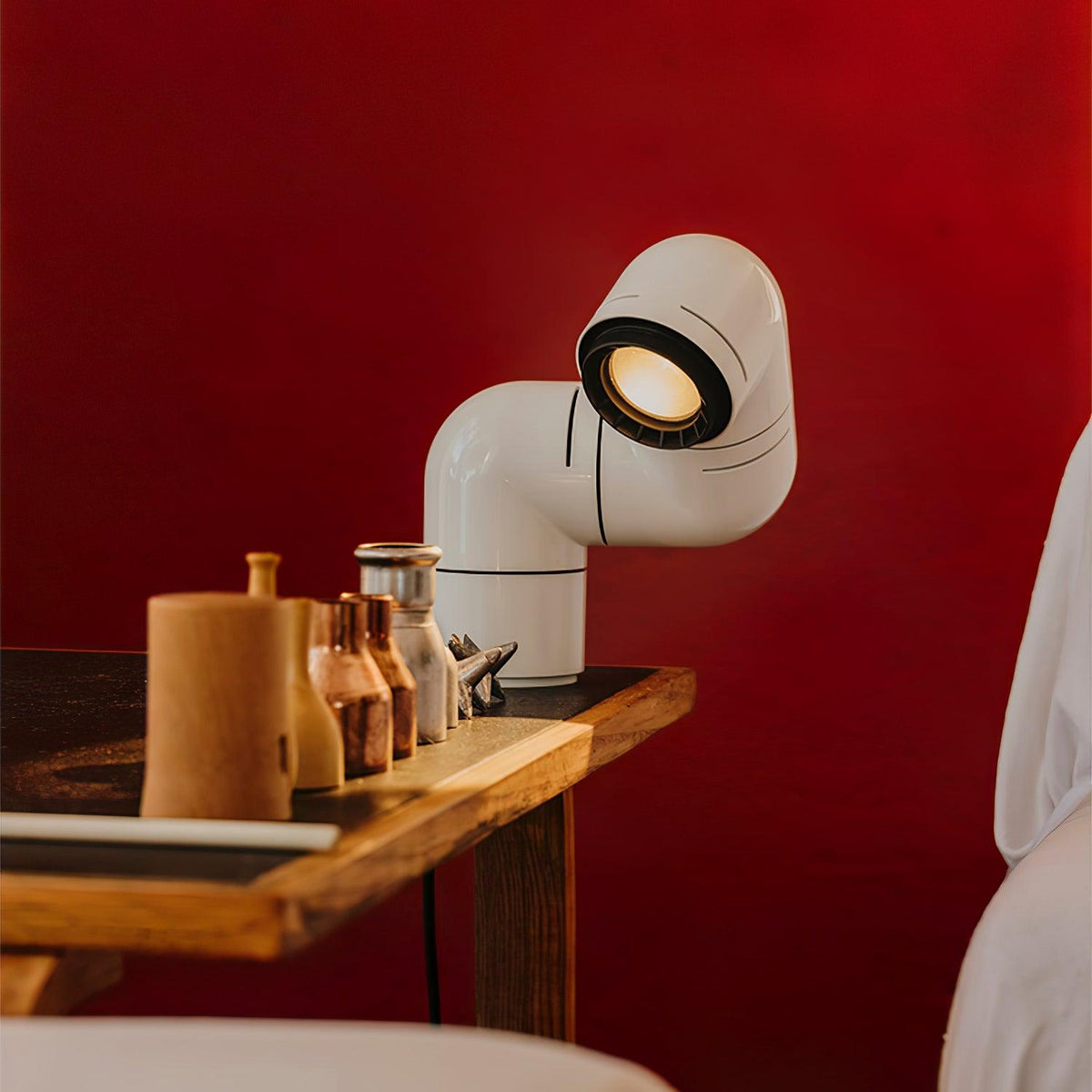 Liorain Resin Playful Table Lamp