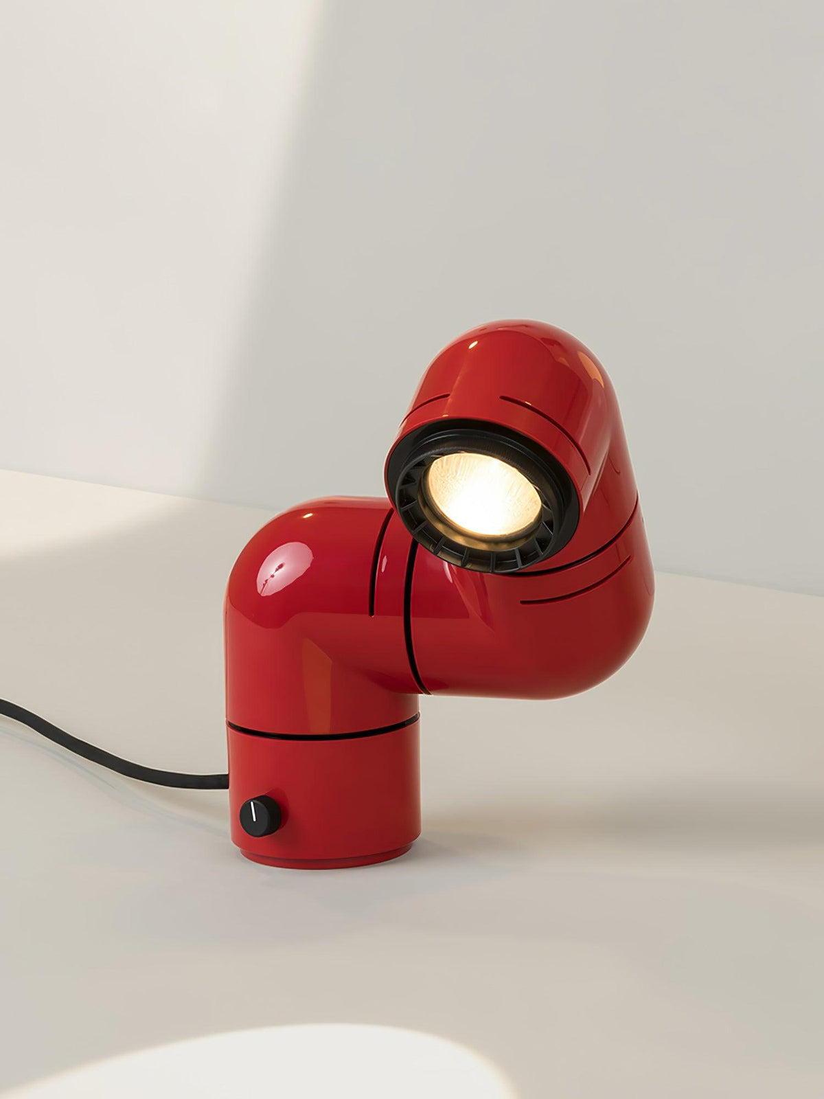 Liorain Resin Playful Table Lamp