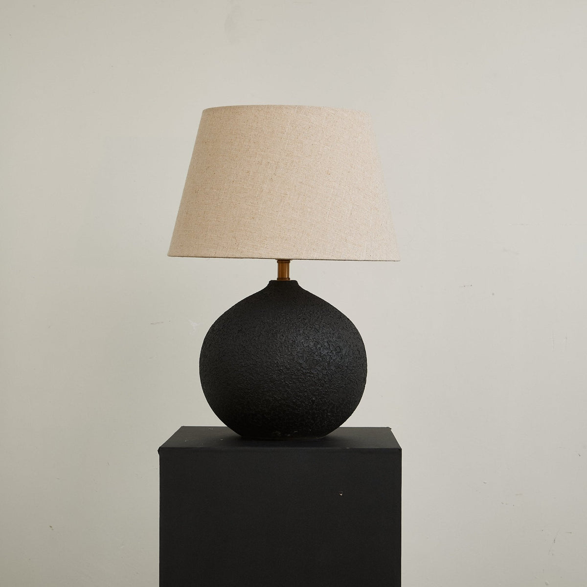 Serena Modern Table Lamp