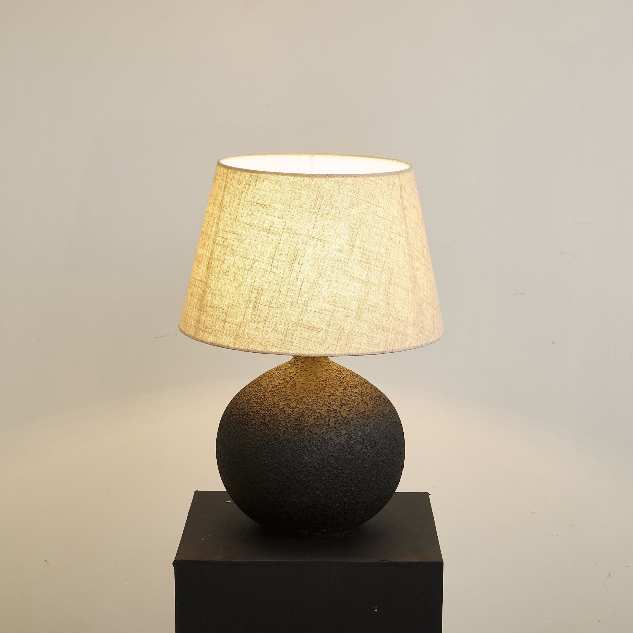Serena Modern Table Lamp