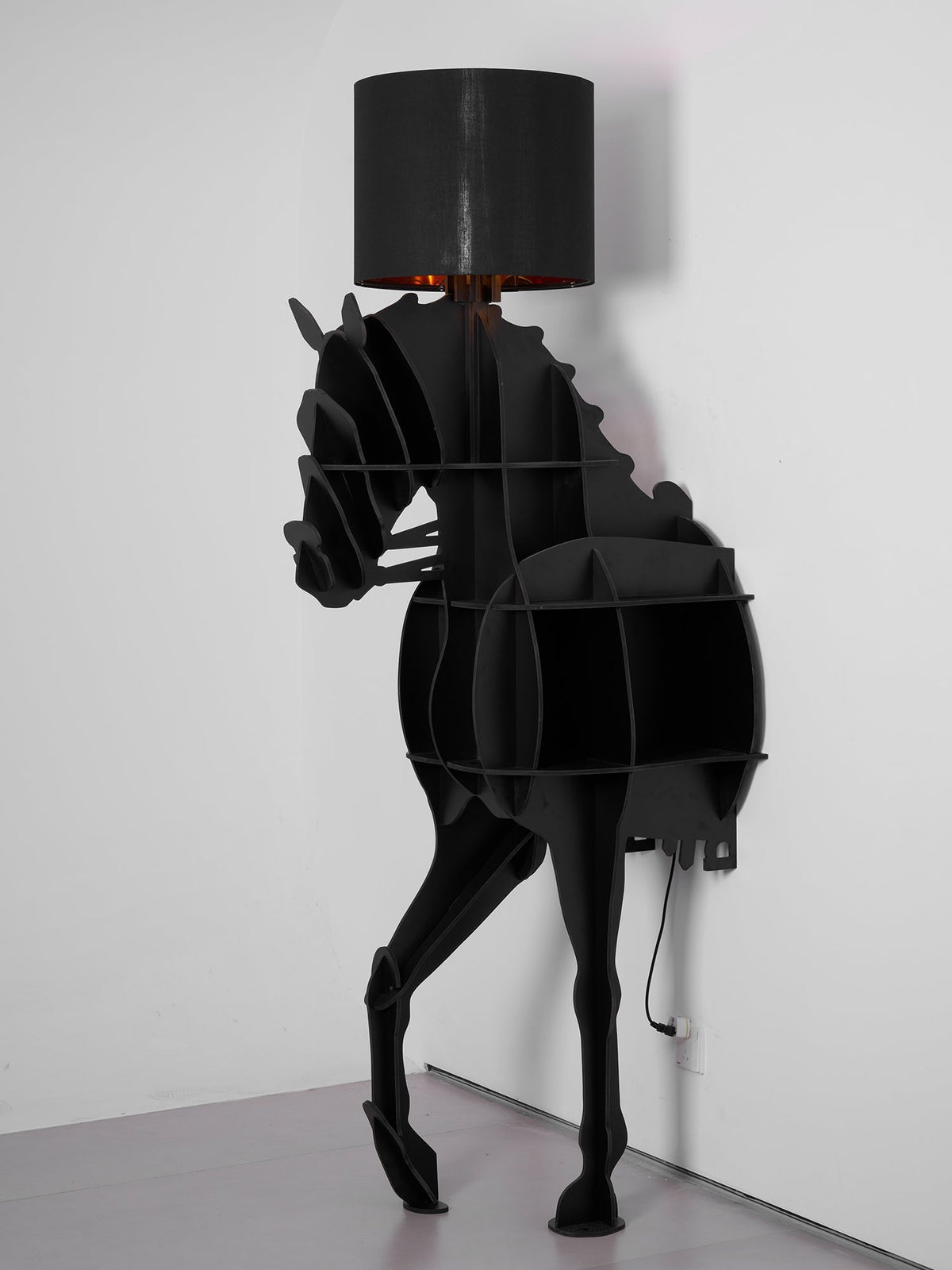 Nrasen Horse-shaped Floor Lamp