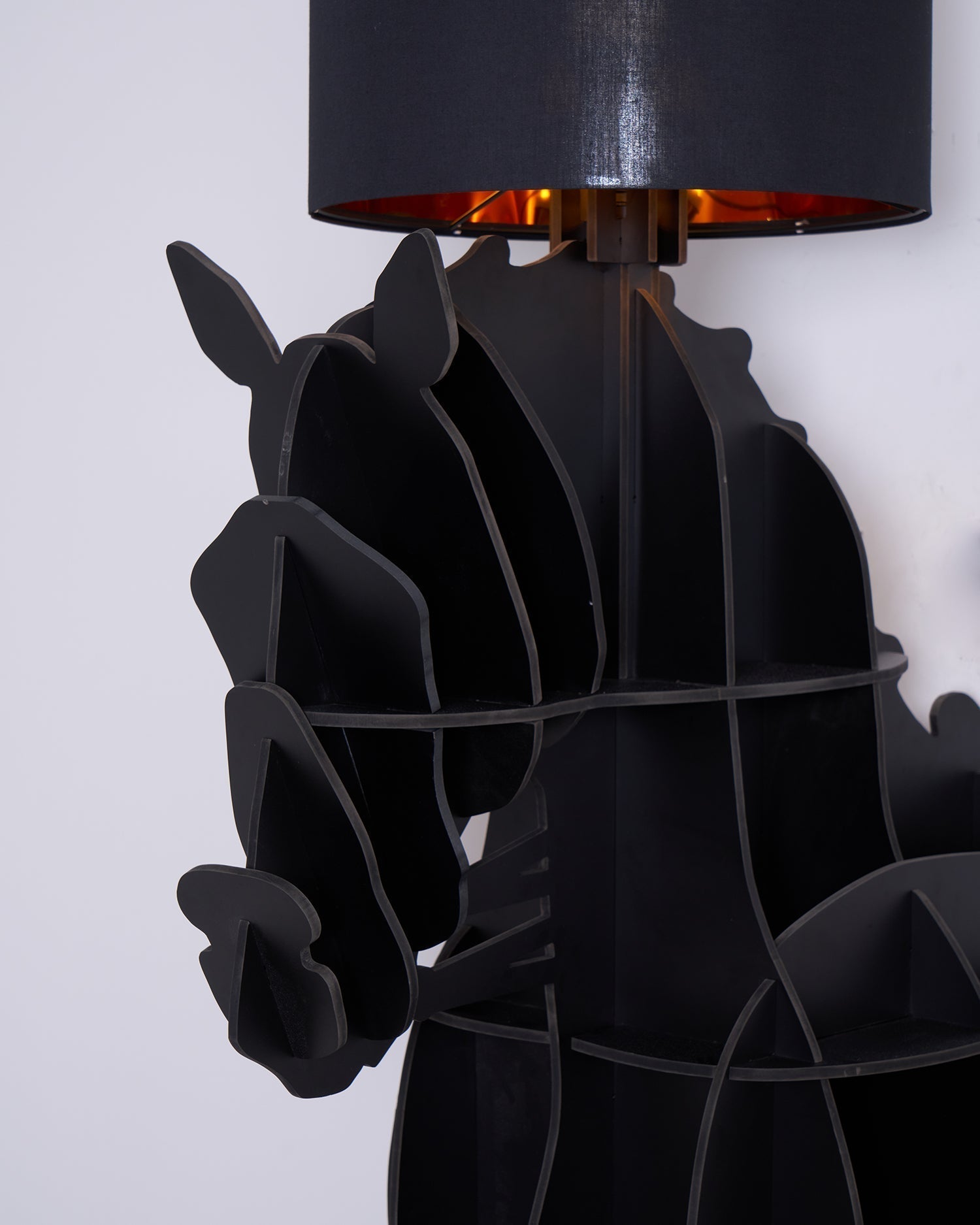 Nrasen Horse-shaped Floor Lamp