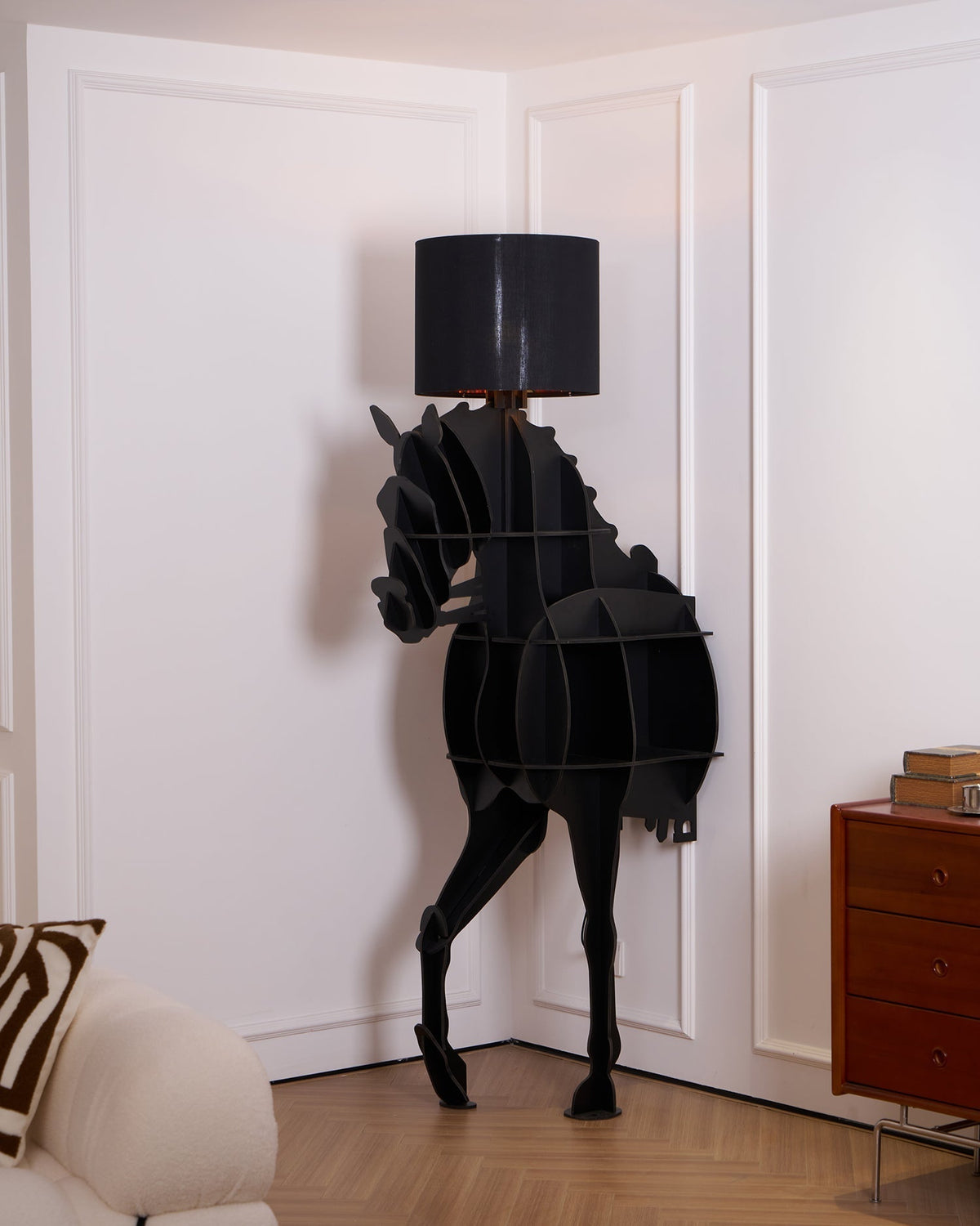 Nrasen Horse-shaped Floor Lamp