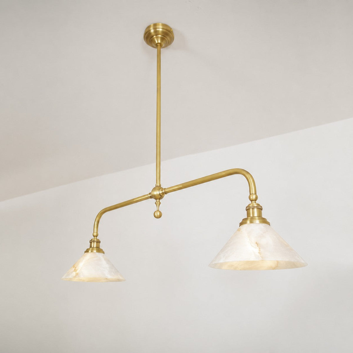 Niveine Alabaster Pendant Light