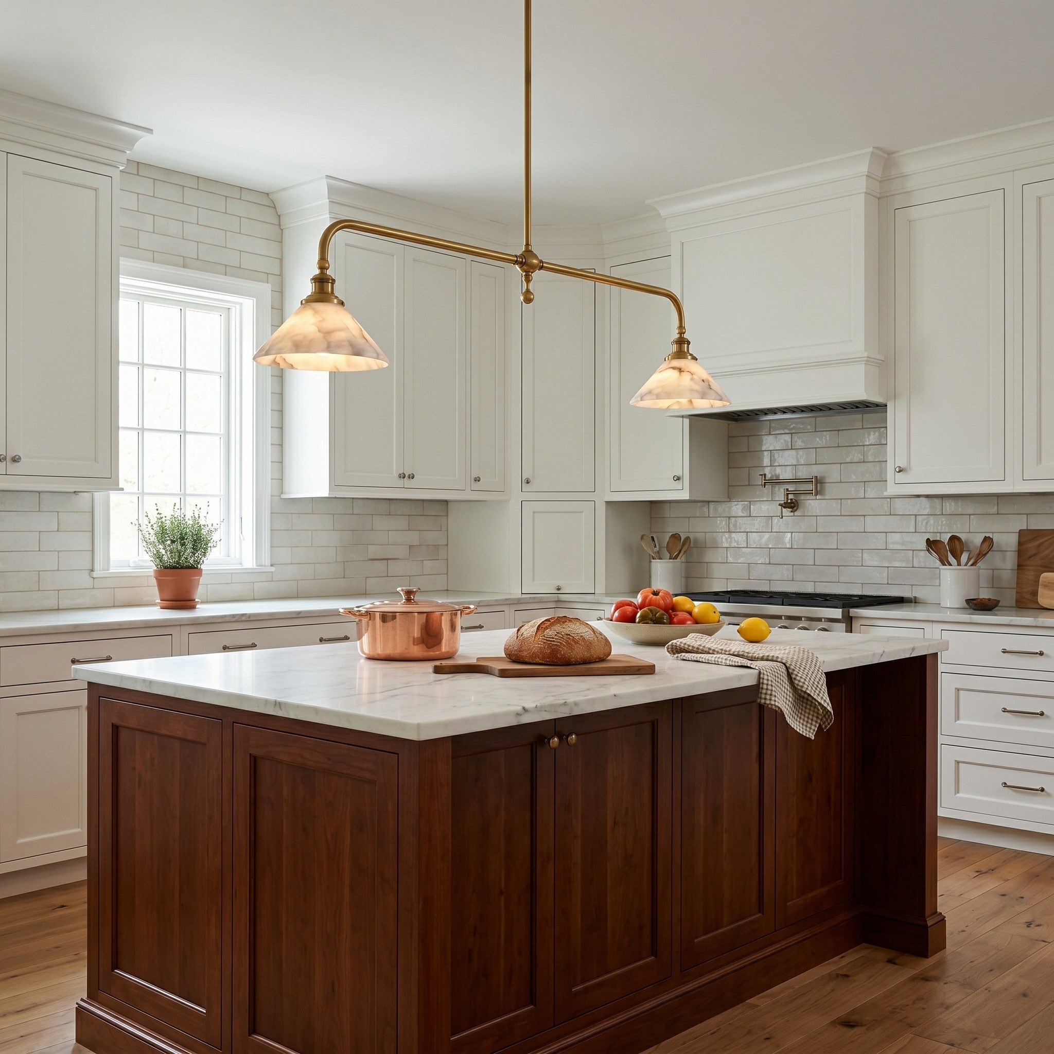 Niveine Alabaster Pendant Light