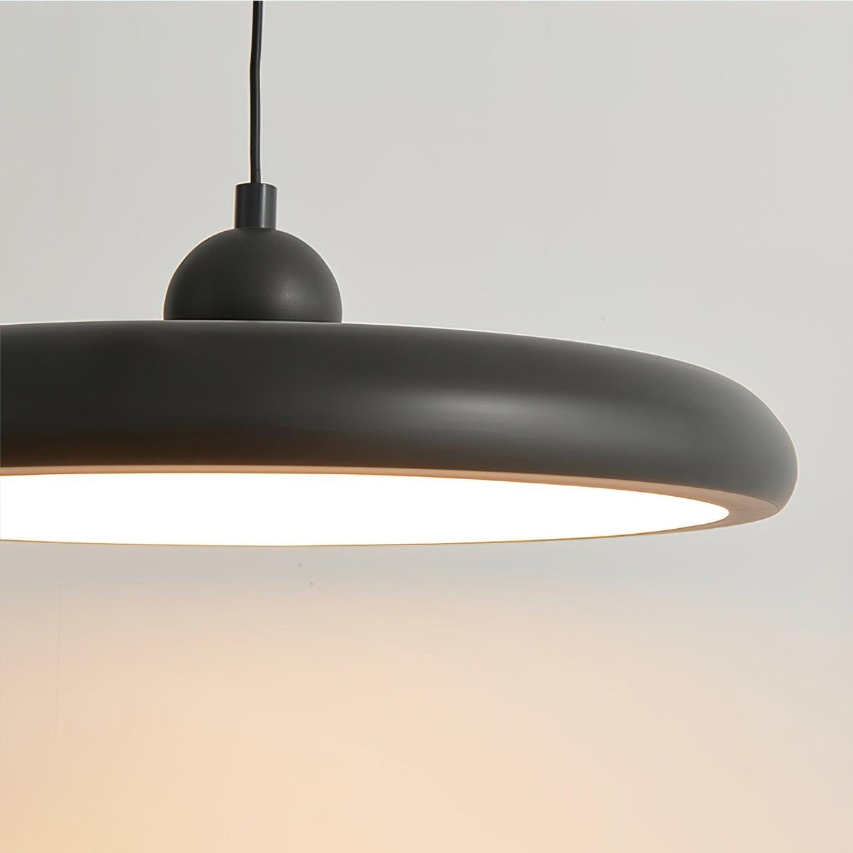 Wynric Brass Glam Pendant Lamp