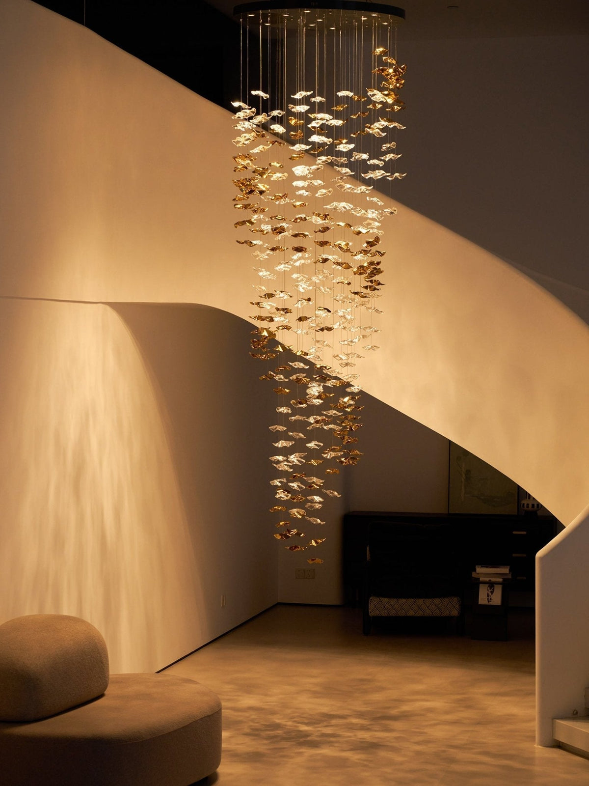 Lisk Luxury Brass Linear Chandelier