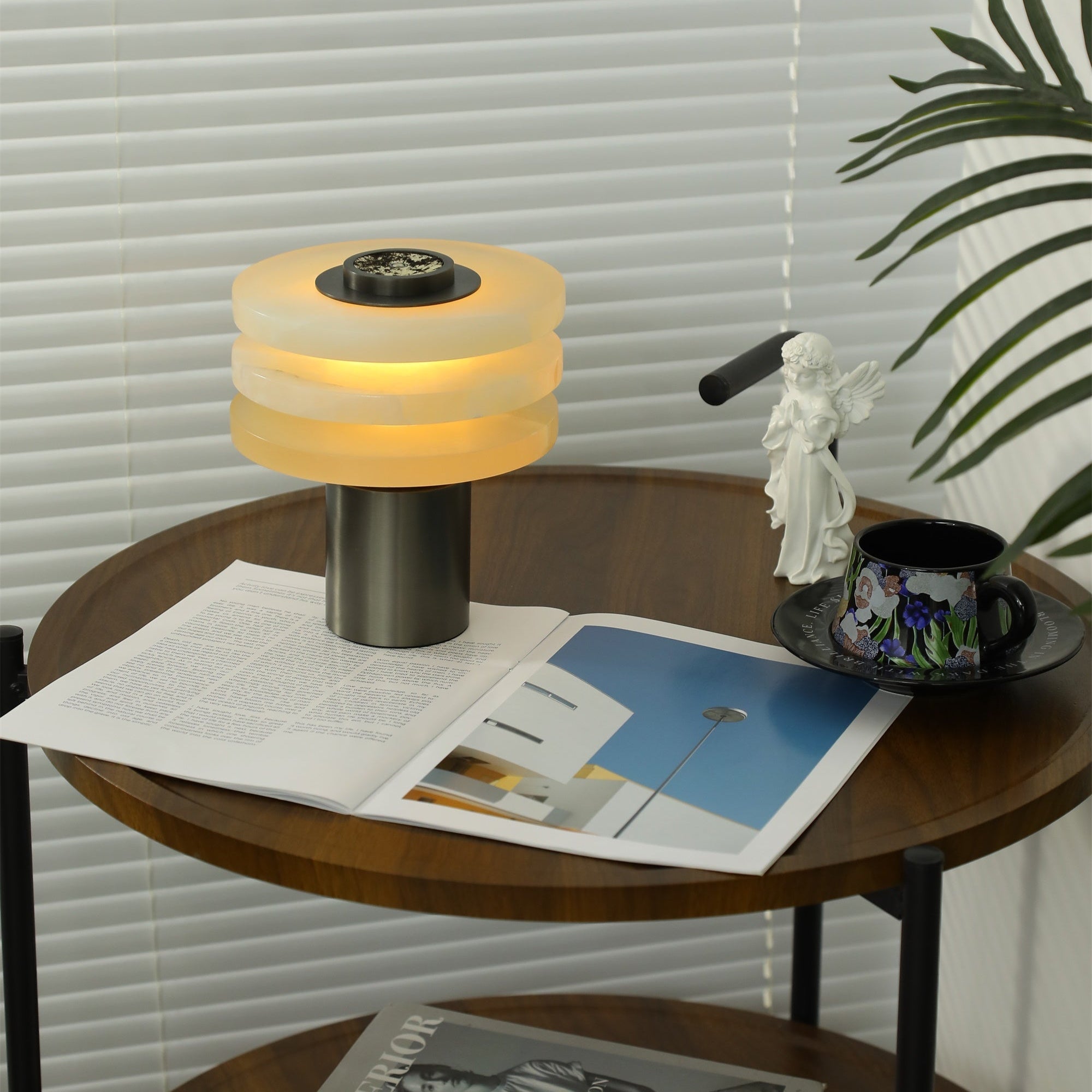 Pryt Obelisk Alabaster Table Lamp