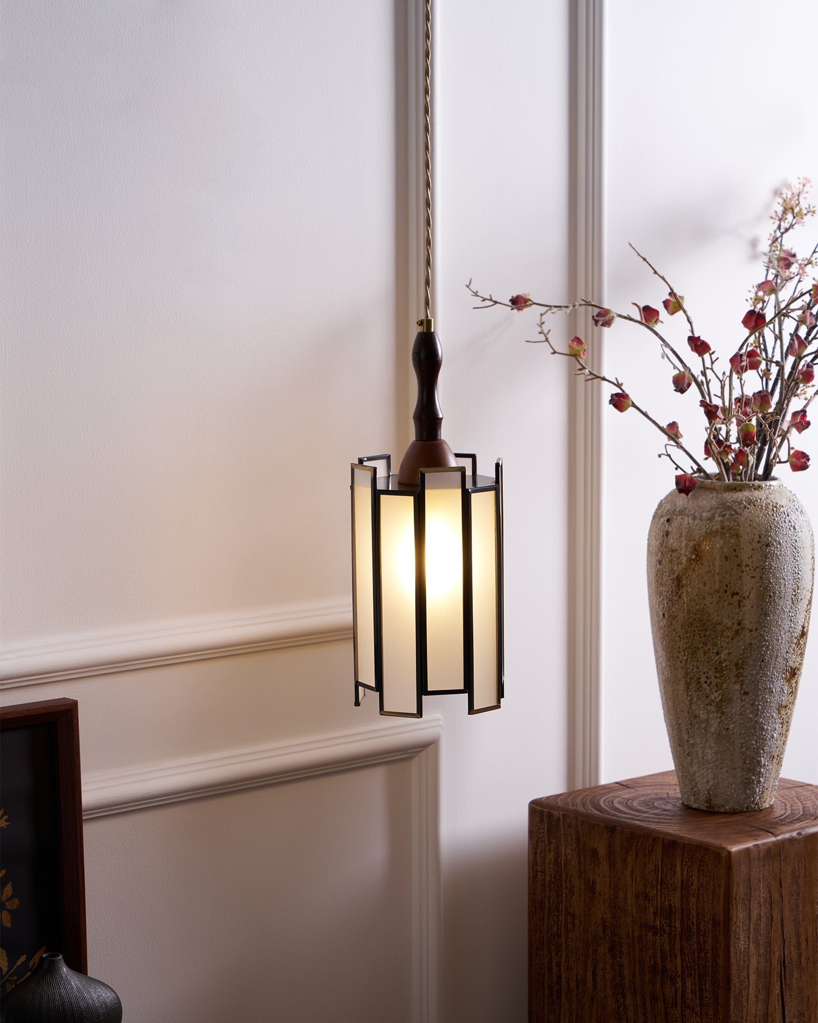 Glenvale Stained Glass Pendant Light
