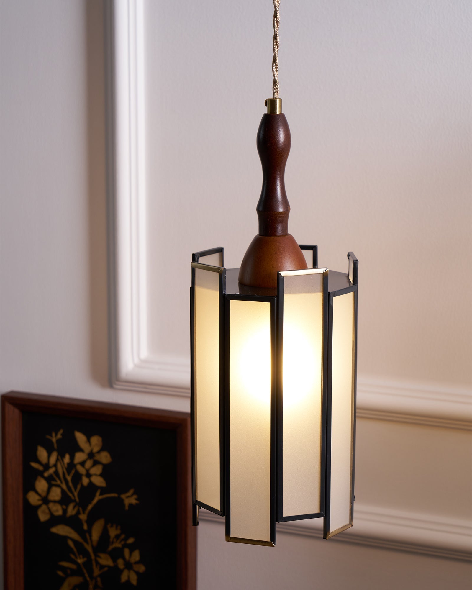 Glenvale Stained Glass Pendant Light