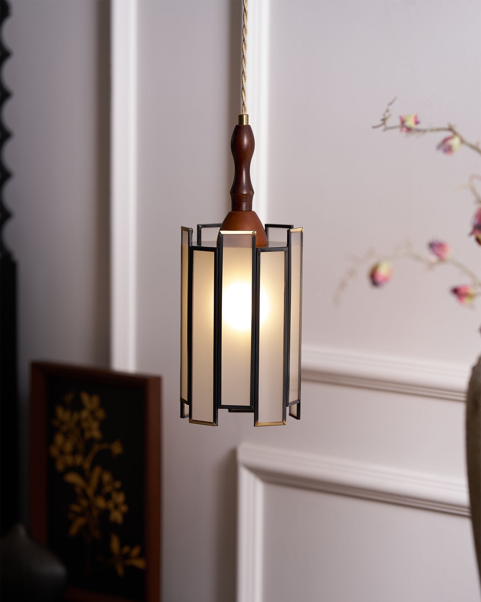 Glenvale Stained Glass Pendant Light