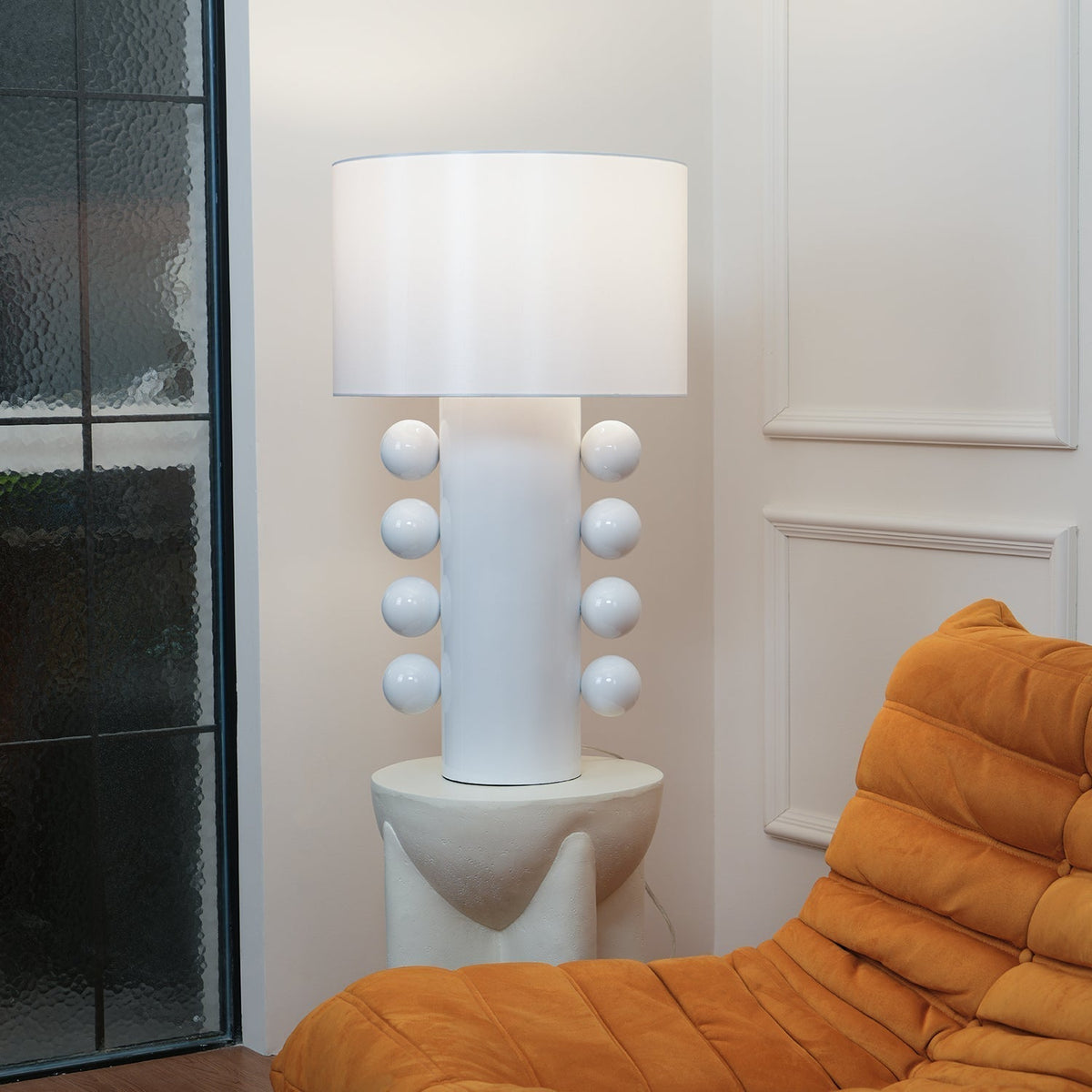 Nixu Fabric Whimsical Table Lamp