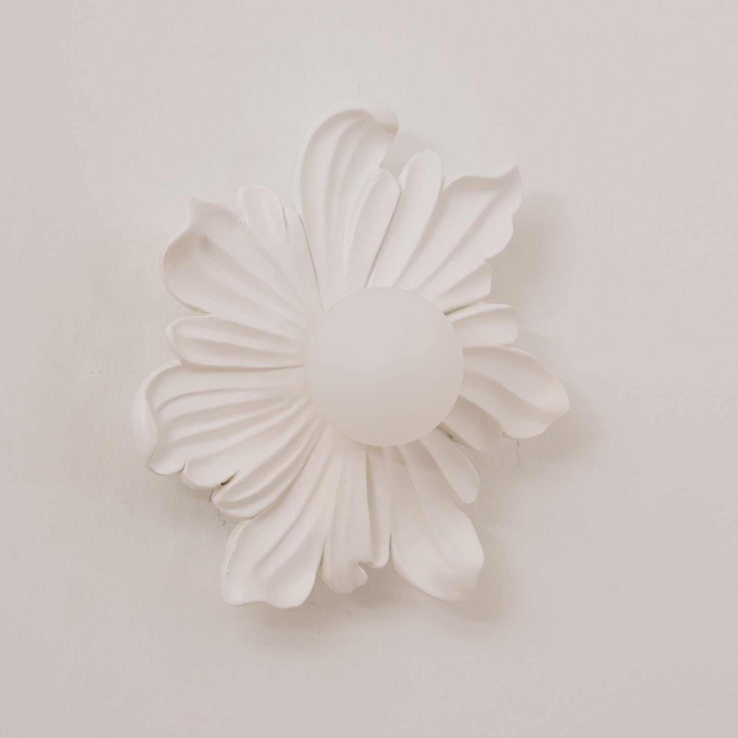 Tina Flower Wall Lamp - Neutral Decor