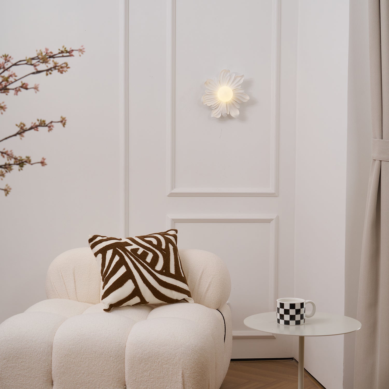 Tina Flower Wall Lamp - Neutral Decor