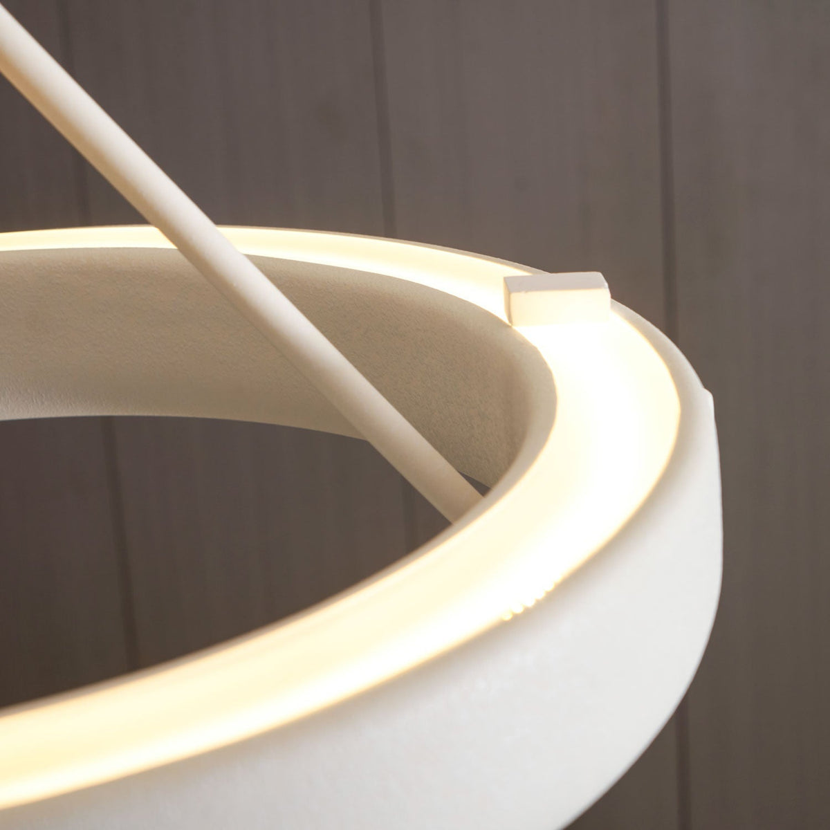 Sorarena Plaster Chandelier