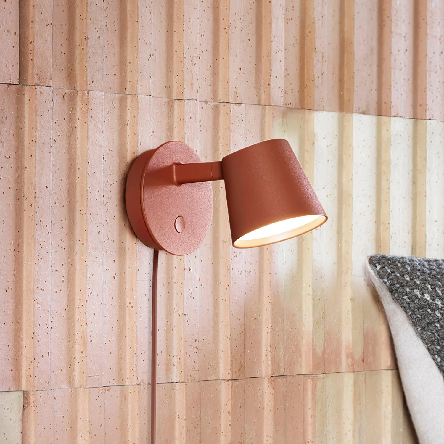 Tirwen Modern Minimalist Plug-In Wall Lamp